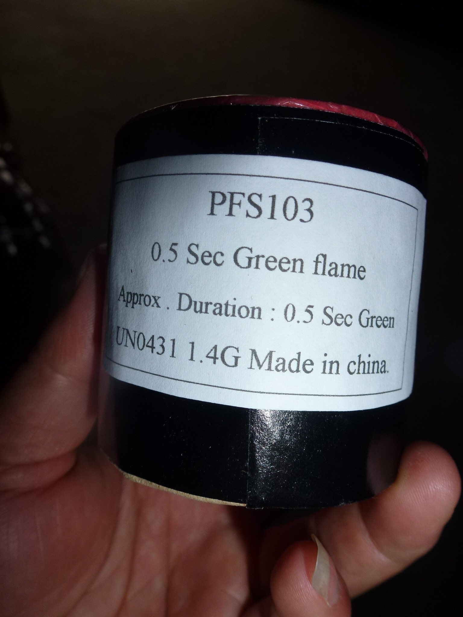 Flame Burst - 0.5 Sec Green Flame W/ 2 M E-Match